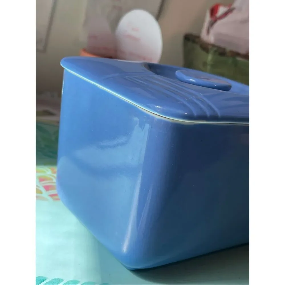 Hall Westinghouse Vintage Refrigerator Dish Delphinium Blue W/Lid 6x4x4
